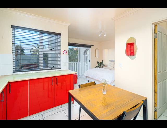 0.5 BEDROOM SECTIONAL TITLE SOLD IN BLOUBERG SANDS